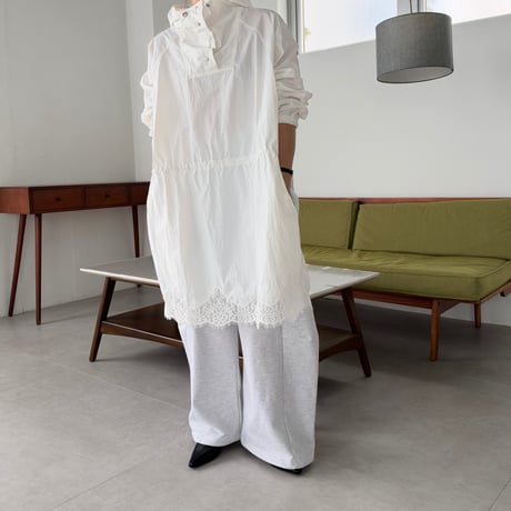 lace blouson