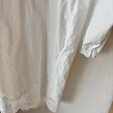 lace blouson