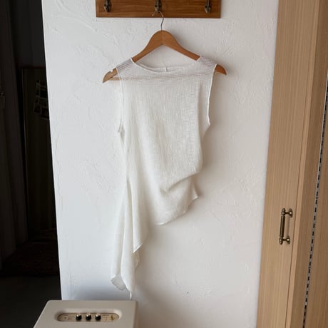 asymmetry mesh tops