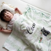 オールシーズン使える通年用素材 名入れ 出産祝い 名前入りブランケット ディマンシュ