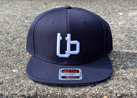 Urban Deer SLEEK フラットビルキャップ
