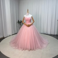 カラードレス ピンク シークインチュール ビスチェドレス 編み上げ かわいいコーデ 華やかなトレーン 花嫁 前撮り