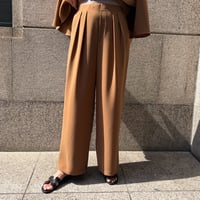 タックワイドパンツ(キャメル)