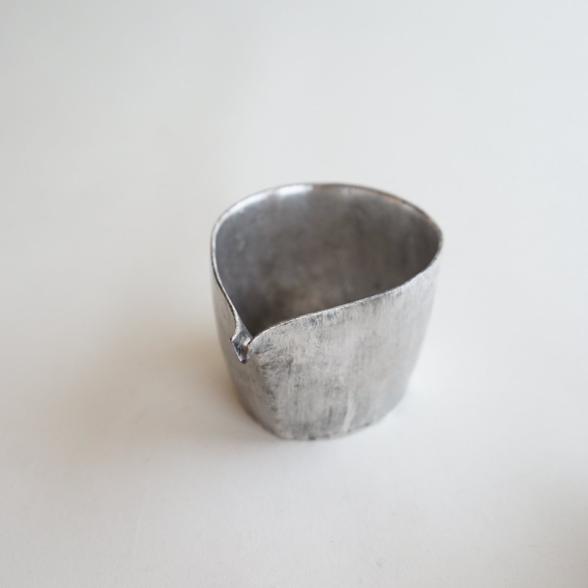 安藤雅信】銀彩片口 M | ギャルリ百草 online store