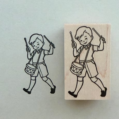 オリジナルスタンプ・ロビンとドラム