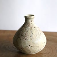 3 花入れ徳利　/　水谷智美