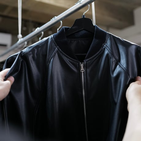 9月12日発売 Lamb Leather MA-1