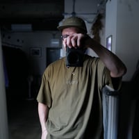 11月7日発売 [SILAS x anytee Capsule Collection] EMBROIDERED LOGO TEE / Limited Edition 100