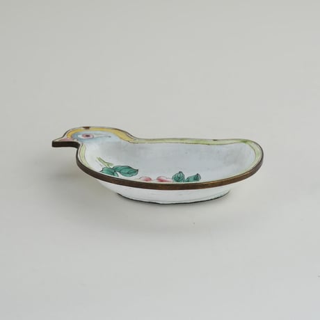 no1309-2　鳥の形の琺瑯小皿