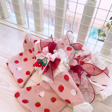 現品浴衣ワンピ❤ピンクストロベリー浴衣ワンピ　胴34　丈24