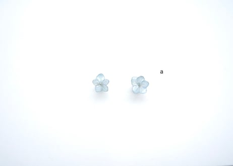 CATEGORY White | Little Witch