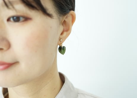 クロホオズキピアス・イヤリング