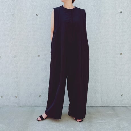 タックノースリナイロンオールインワン