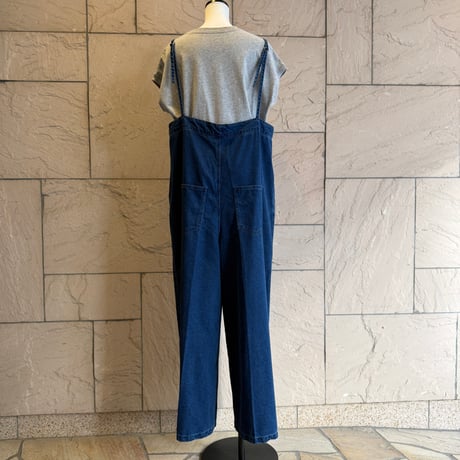 センタープレスデニムサロペット