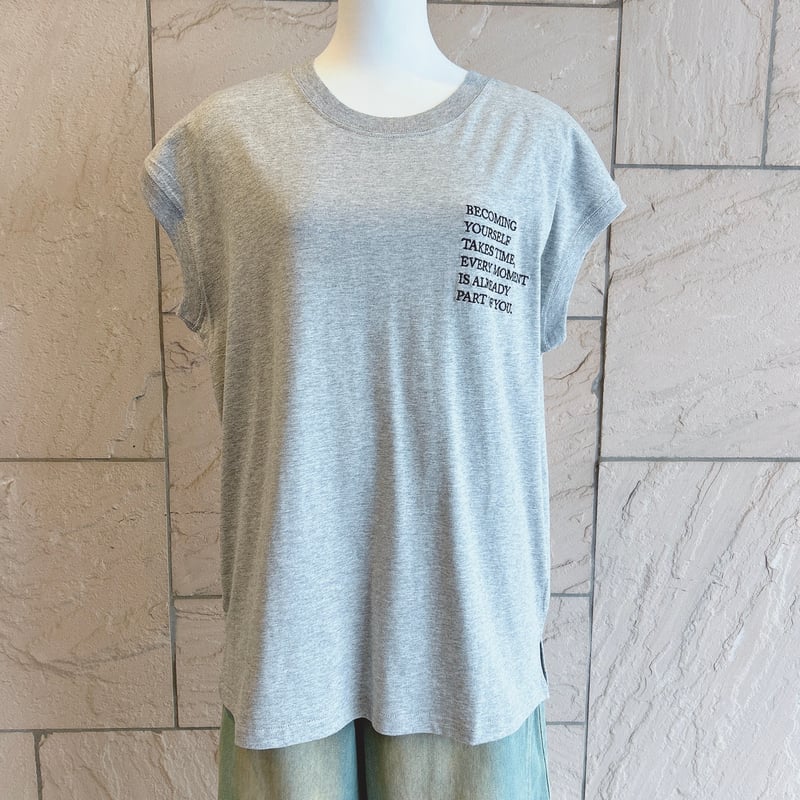 汗染み防止】レタリング刺繍フレンチスリーブTシャツ | Minayo Select