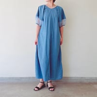 ボリュームチュールスリーブVネックワンピース