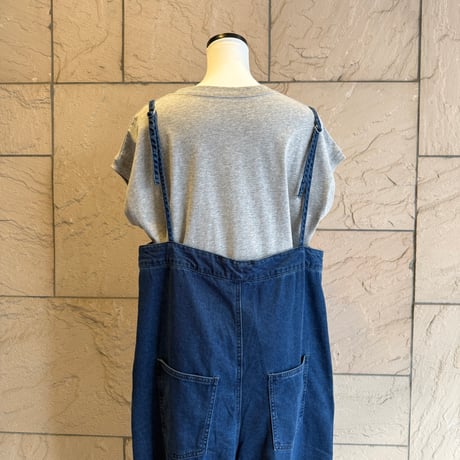 センタープレスデニムサロペット