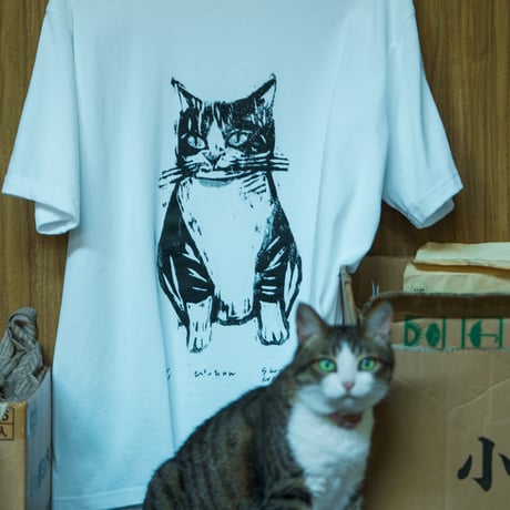 Pシャツ - 『ぴーちゃん』ビッグシルエット猫Tシャツ