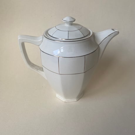 1920年代　サルグミンヌ　サーヴィス・ド・テ　白い陶器とゴールドのライン　15点セット