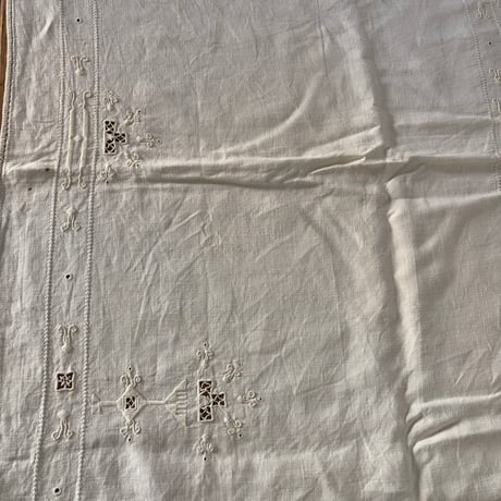 1900年　ナップ　祭壇テーブル　幾何学刺繍　アジュレ