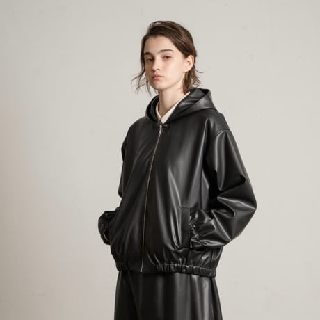 T.yamai paris  ティヤマイパリ　サンテティックレザーフードブルゾン