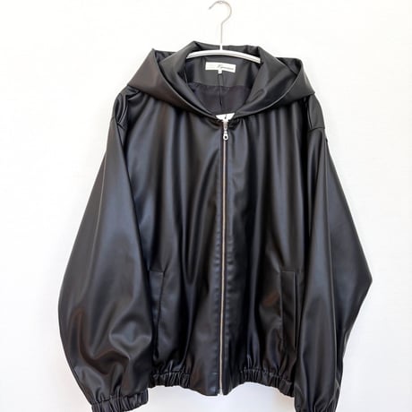 T.yamai paris  ティヤマイパリ　サンテティックレザーフードブルゾン