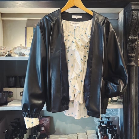 T.yamai paris  ティヤマイパリ　サンテティックレザーフードブルゾン
