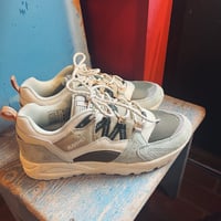 KARHU カルフ  FUSION2.0   スニーカー