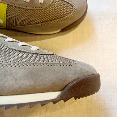 KARHU カルフ 　MESTARI 76 スニーカー　2colors