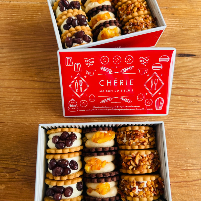 ITEM | CHERIE