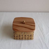 竹の菓子箱　/   タケカンムリ  (予約）