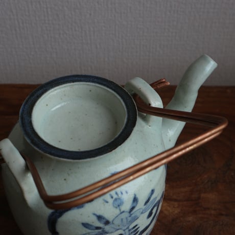 染付花文土瓶大 /  吉田崇昭