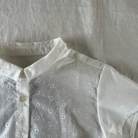 レモングラスシャツ　コットンローン　クレマチス刺繡　01-26312-0298