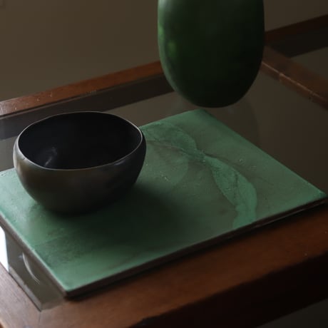 藤本羊子　陶板（グリーン）