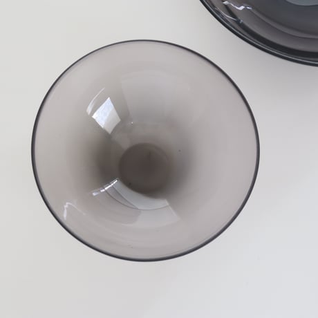 鷲塚貴紀  bowl  large／small（チャコール）