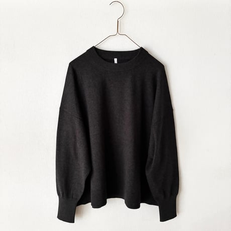 Hints On Moment Everything コットンカシミヤ クルーネックプルオーバー・チャコール