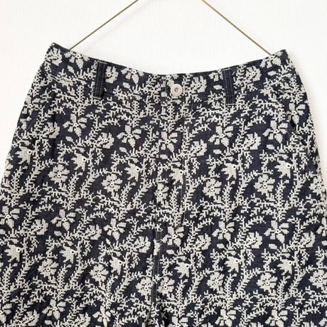 qiri  garden embroidery denim pants ・navy×beige