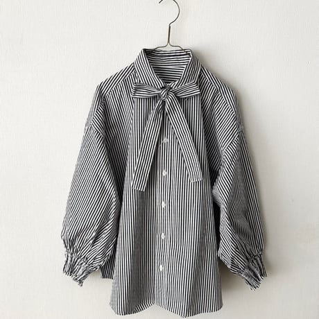 UNIVERSAL TISSU ナチュラルタイプライター ボウタイブラウス・ストライプ
