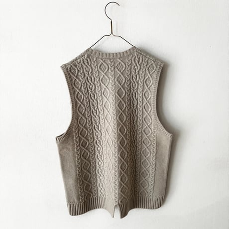 NATURAL LAUNDRY　2/16 メリノケーブル ベスト
