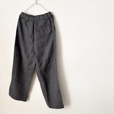 Hands of creation 40/-Linen 綾織り黒染めオーバーダイ ワークパンツ