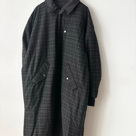 TISSU ナイロンキルティング（発熱中綿）リバーシブルコート
