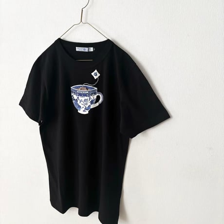 オールドマンズテーラー BLUE WILLOW MEN'S MILK TEA  T SHIRT・Black