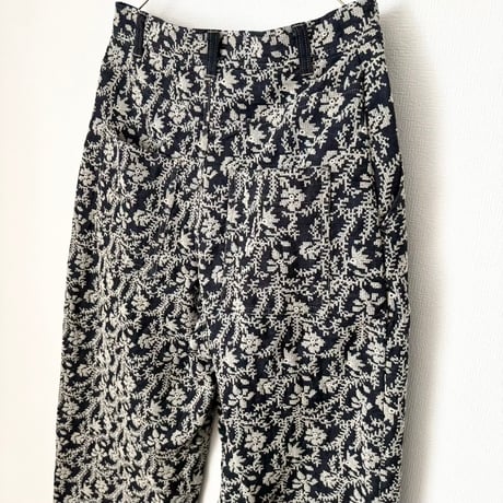 qiri  garden embroidery denim pants ・navy×beige