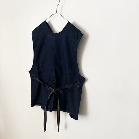 buoy buoy  8オンスDENIM HEM FRILL VEST・INDIGO