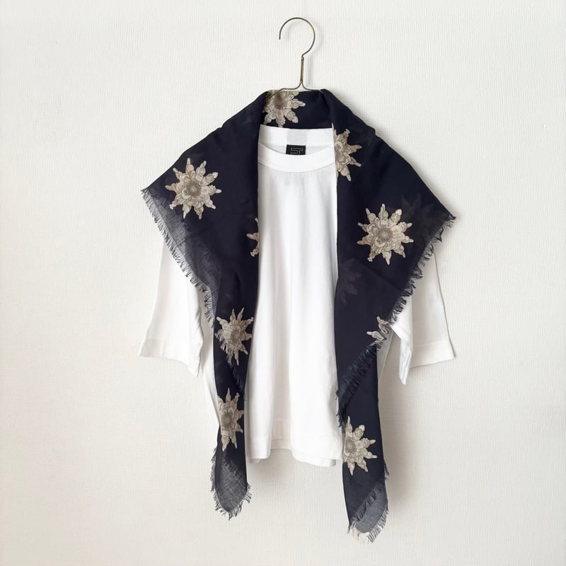 オールドマンズテーラー BISCUIT GAUZE SHAWL・Navy | itonowa