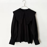 qiri  trapunto quilt collar blouse・black