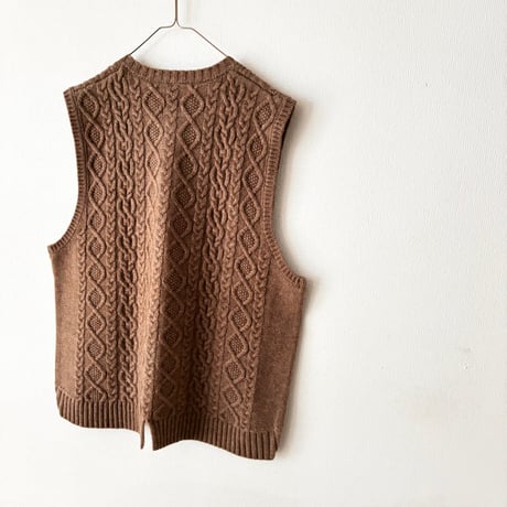 NATURAL LAUNDRY　2/16 メリノケーブル ベスト