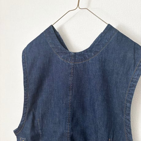 buoy buoy  8オンスDENIM HEM FRILL VEST・INDIGO