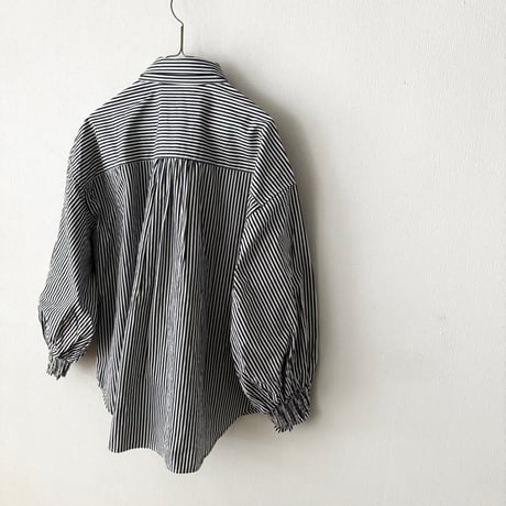 UNIVERSAL TISSU ナチュラルタイプライター ボウタイブラウス・ストライプ