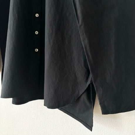 homspun バルキーシーチング フラットカラーブラウス